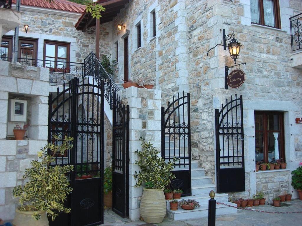 Hotel Ξενωνασ Σελινουντα Kosmás Esterno foto