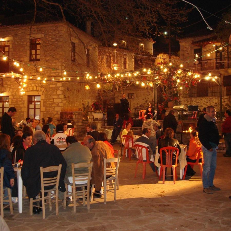 Hotel Ξενωνασ Σελινουντα Kosmás Esterno foto